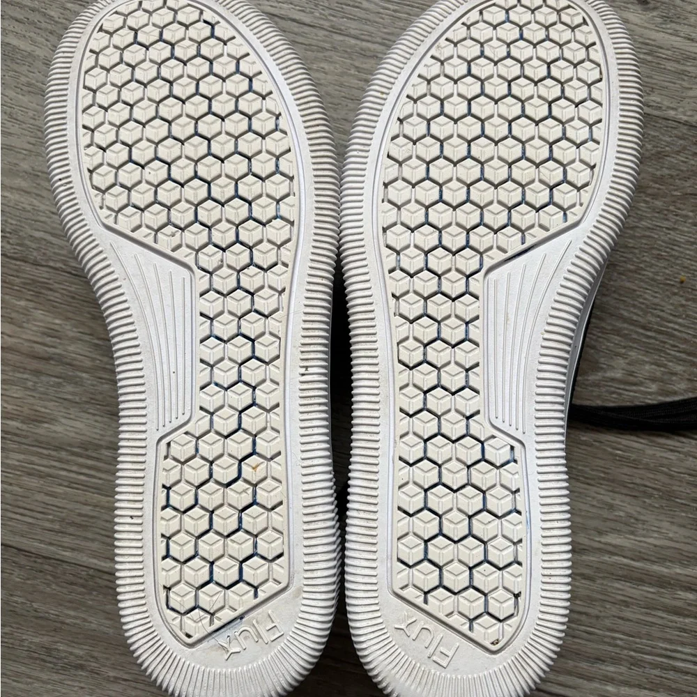 Flux Black Knit Sneakers | Women’s 9 | Comfort Shoes - Picture 5 of 7